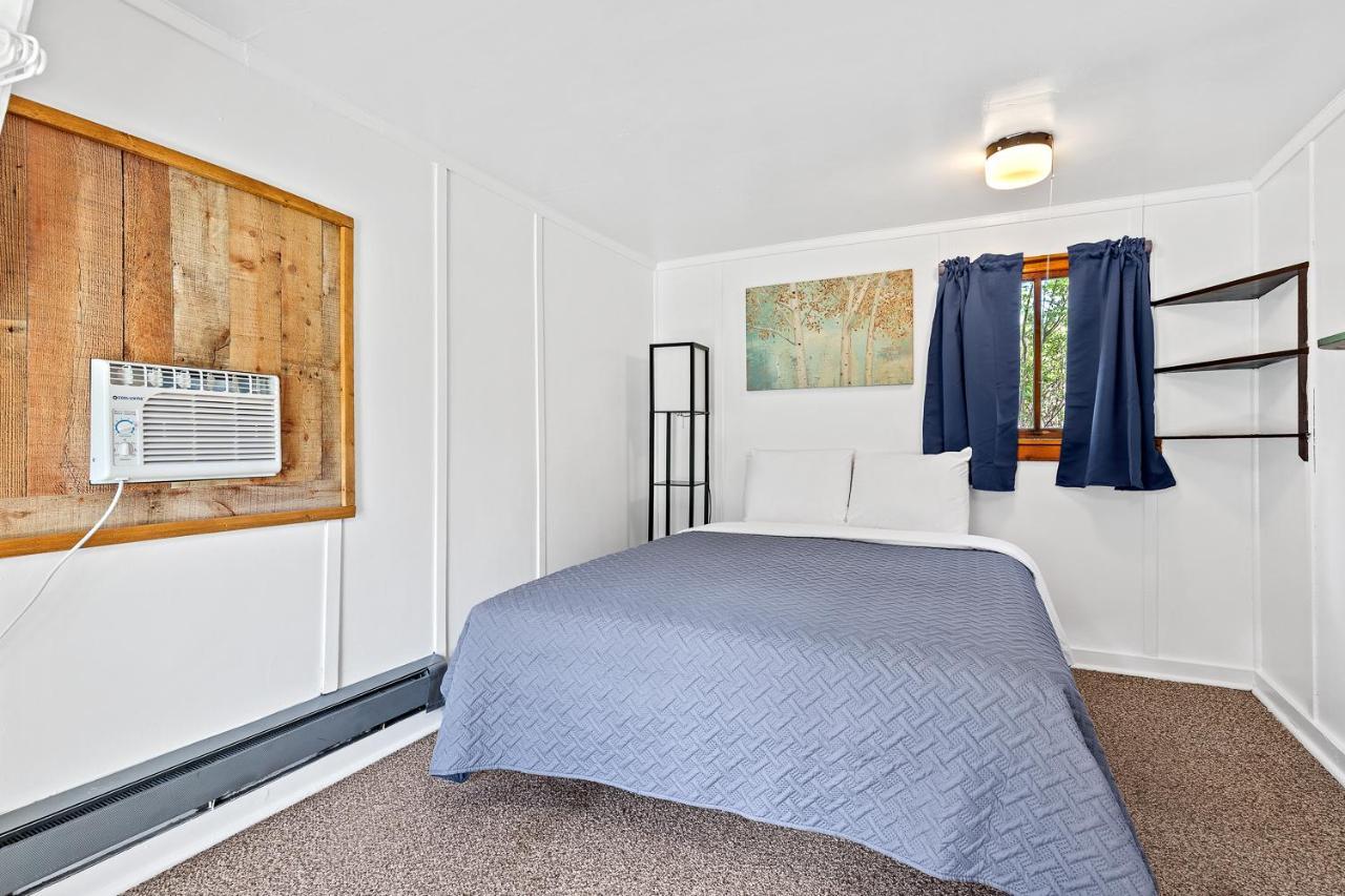 Harney Camp Cabins ヒル・シティ エクステリア 写真