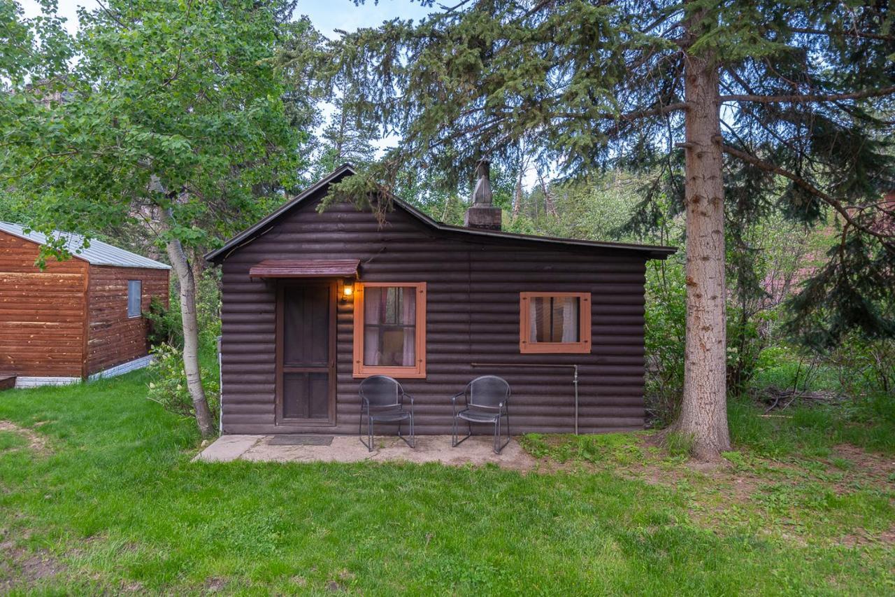 Harney Camp Cabins ヒル・シティ エクステリア 写真